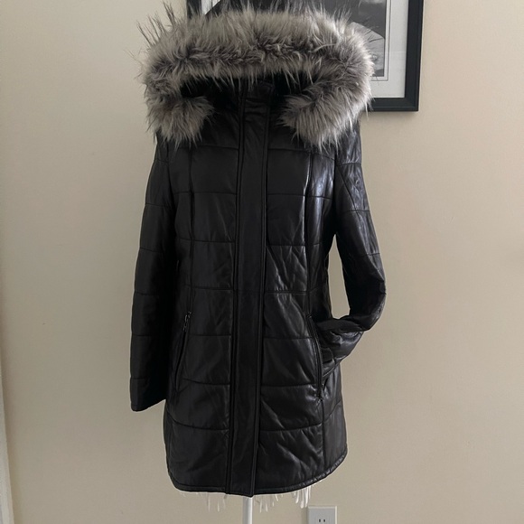 black rivet leather jacket on a warm lining size L org $599 with defect - Picture 6 of 16